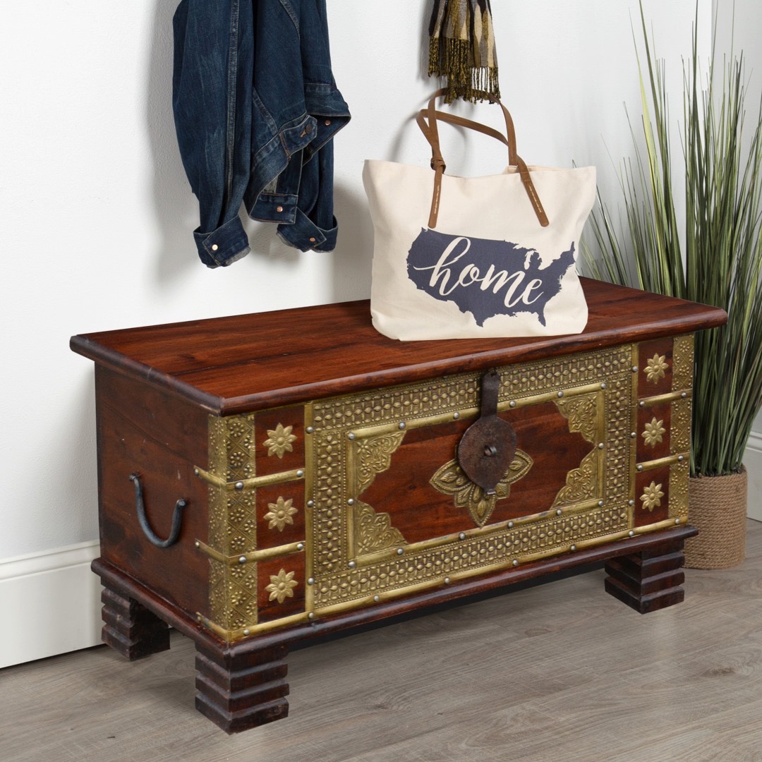 meble indyjskie kolonialne drewniane orientalne skrzynia zlota mosiadz przedpokoj