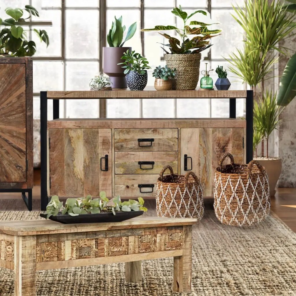 Komoda loftowa z drewna mango i metalu – kolekcja JUST FOR&nbsp;ME