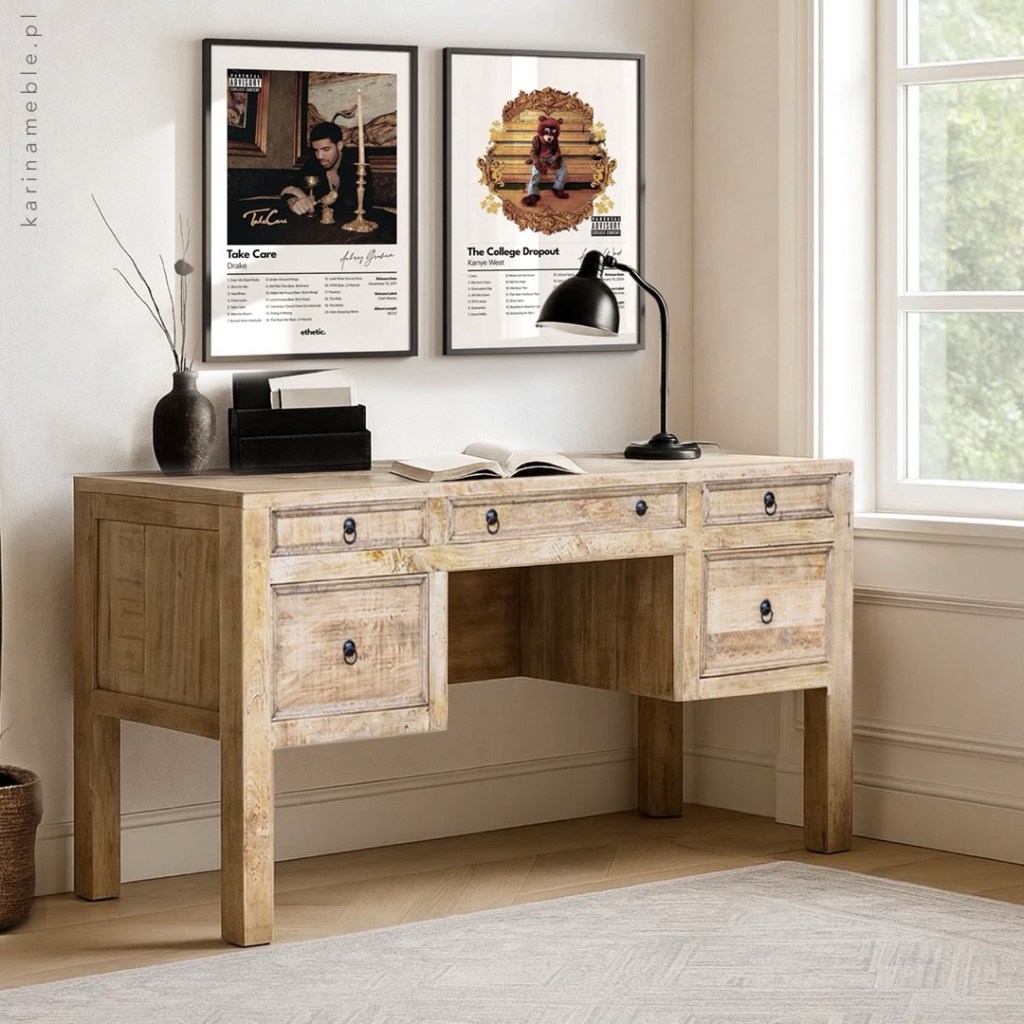 Drewniane biurko MILFORD z litego drewna mango w stylu vintage, z pięcioma szufladami – Karina Meble